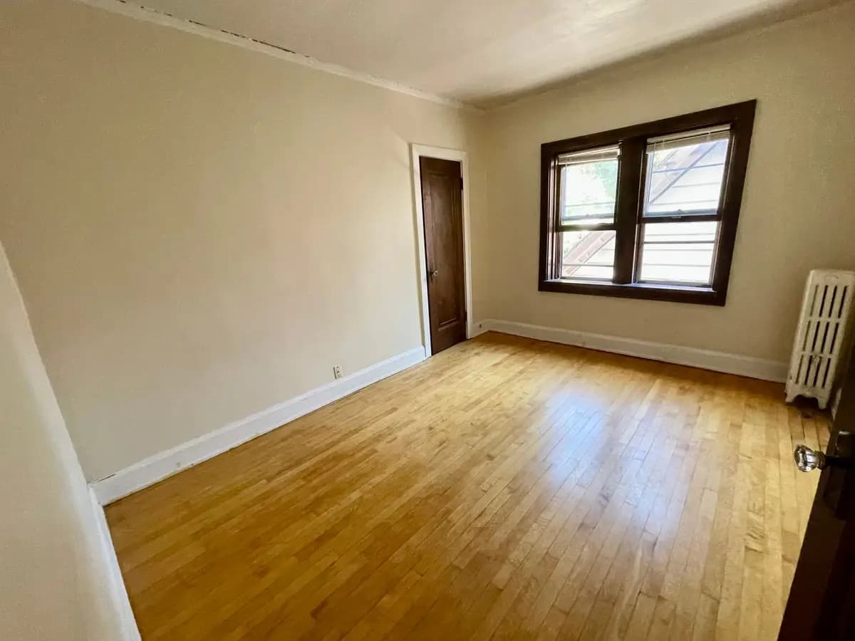 2556 N. Murray - Apartment - 28