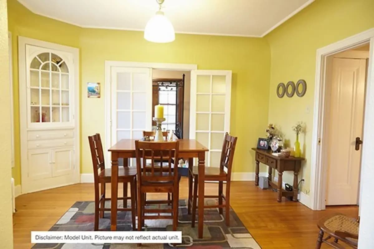 2556 N. Murray - Apartment - 4