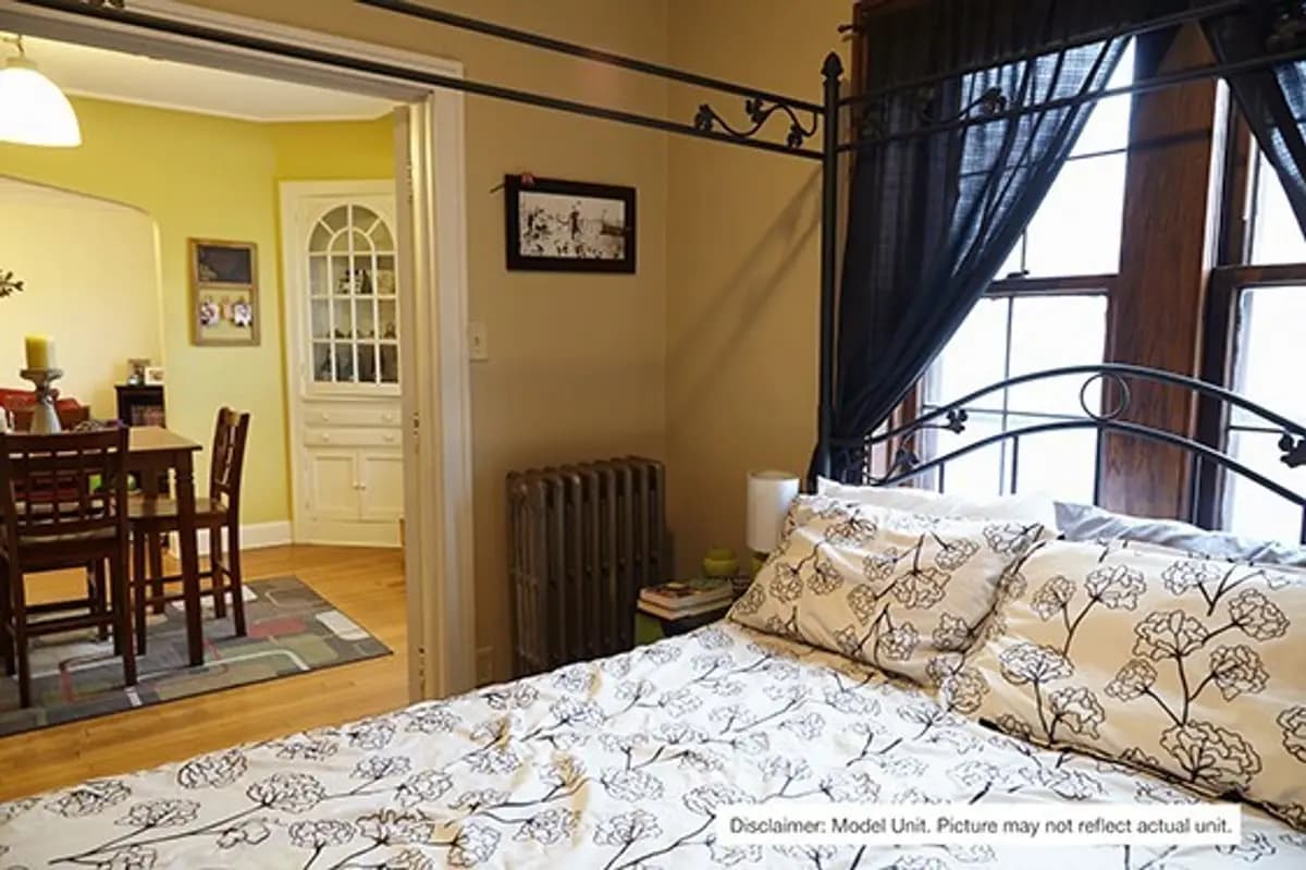 2556 N. Murray - Apartment - 24