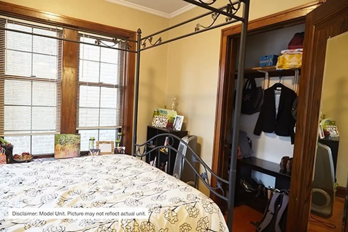2556 N. Murray - Apartment - 23