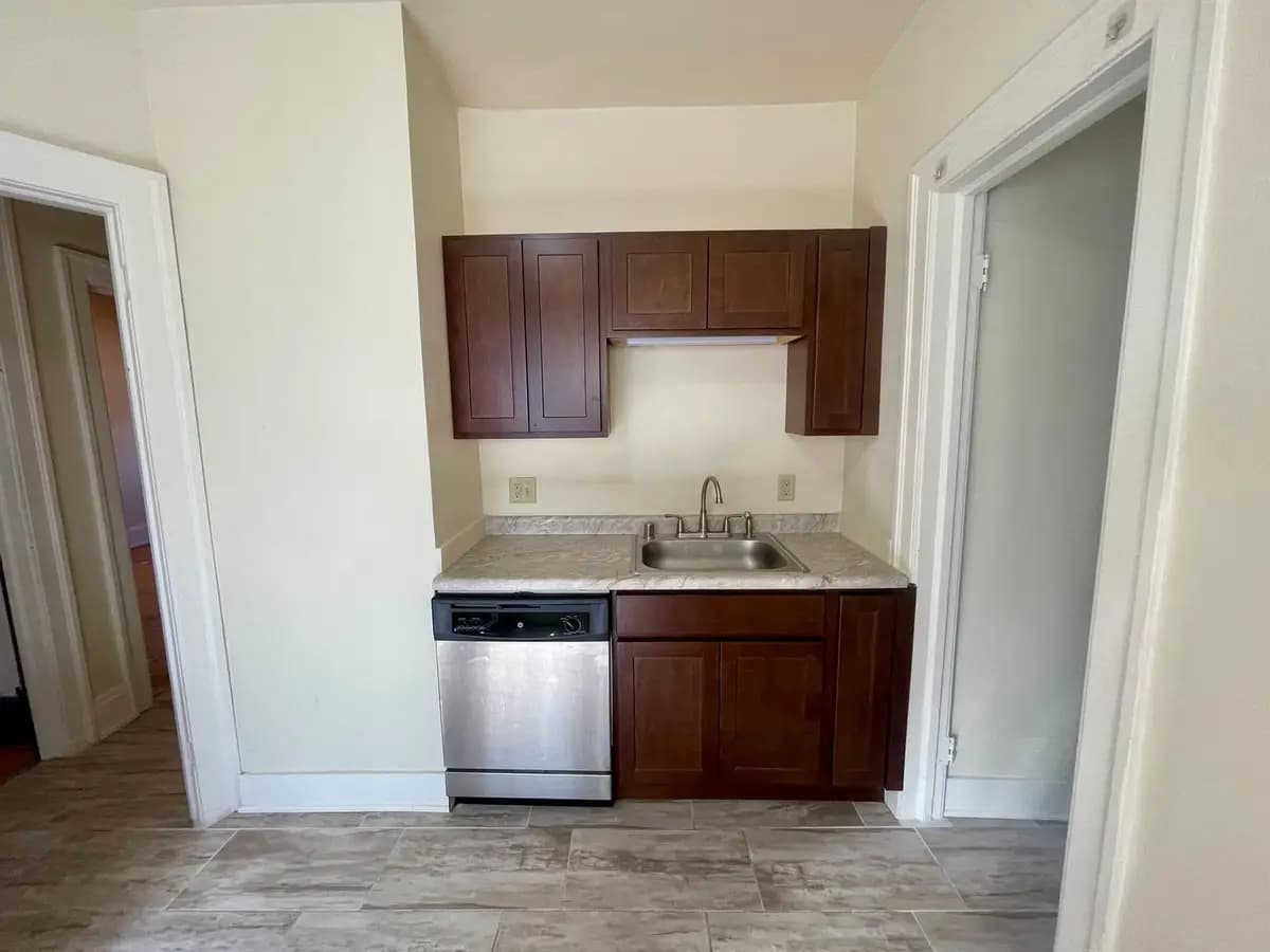 Milwaukee County apartments for rent - Property image - 2572 N Murray St. - 2
