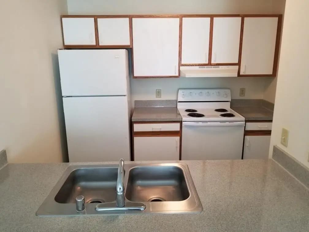 Parkside Commons - Apartment - 9