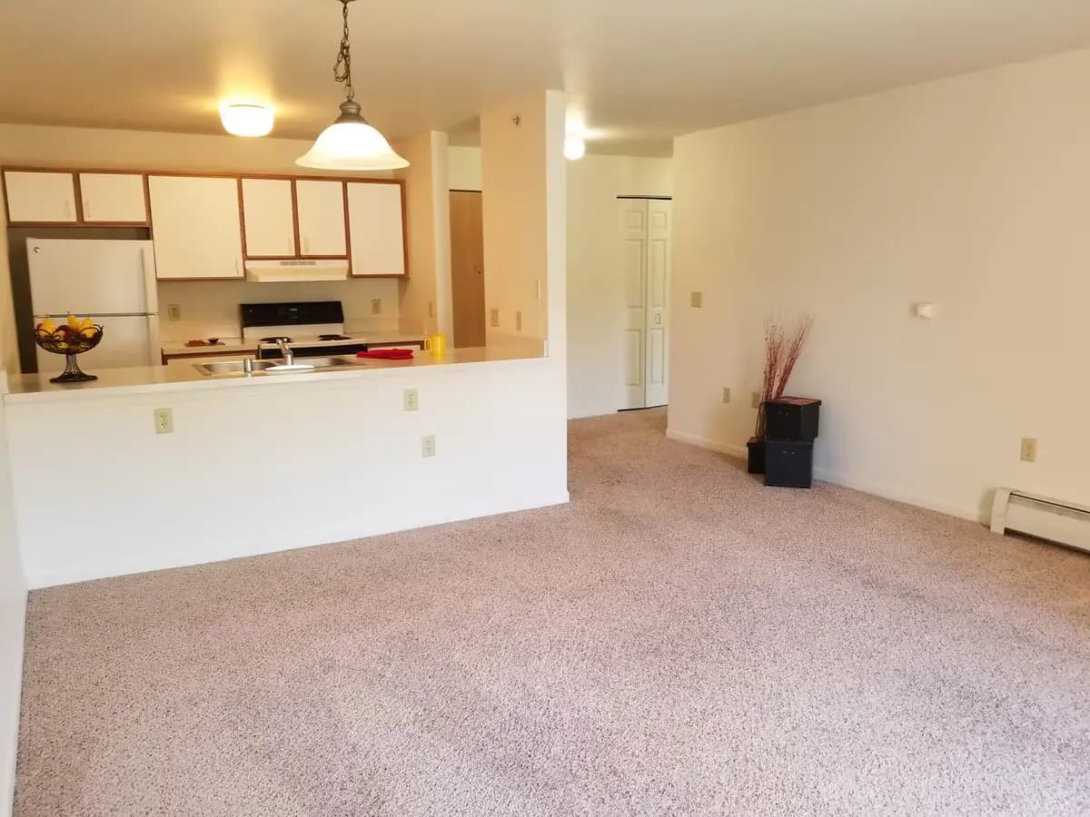 Parkside Commons - Apartment - 11