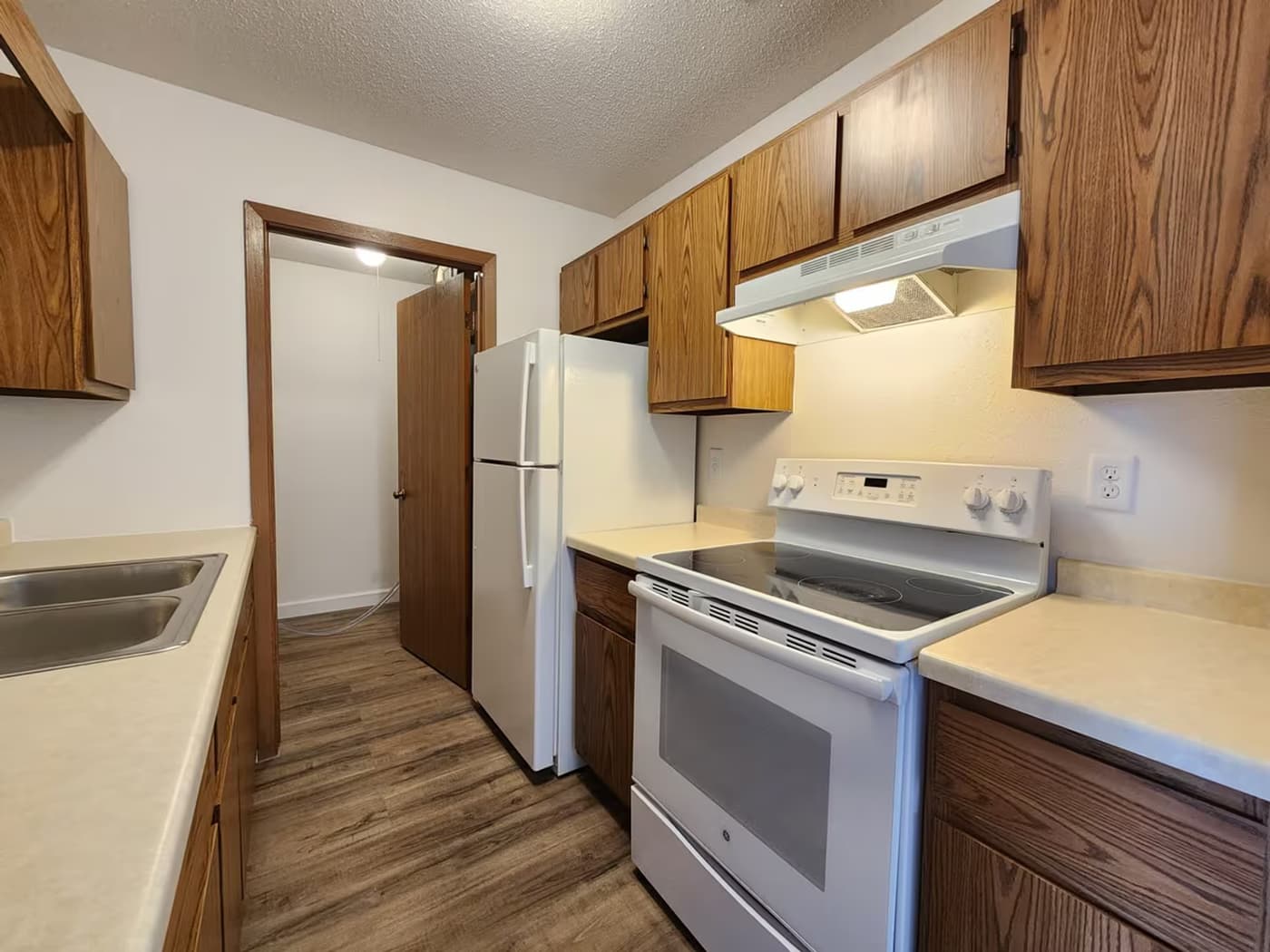 Newbury Place Apartments - Apartment - 21