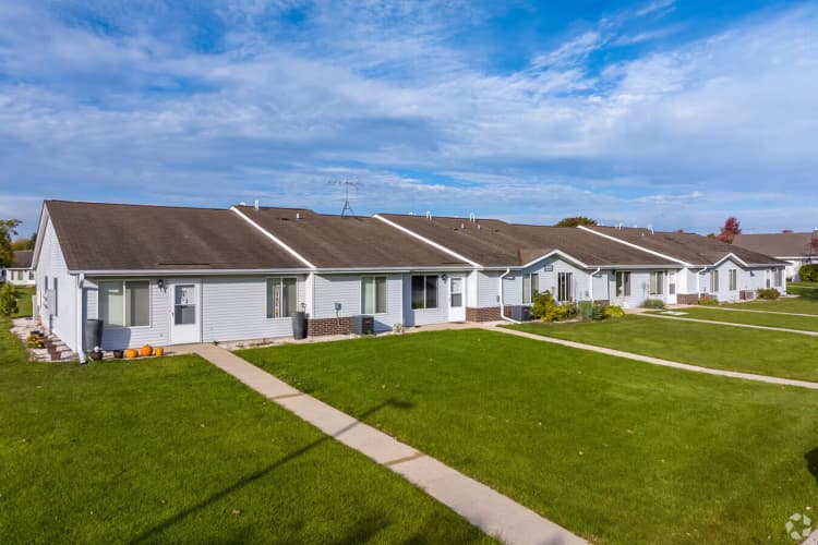 Milwaukee County apartments for rent - image - original.jpg_26.avif