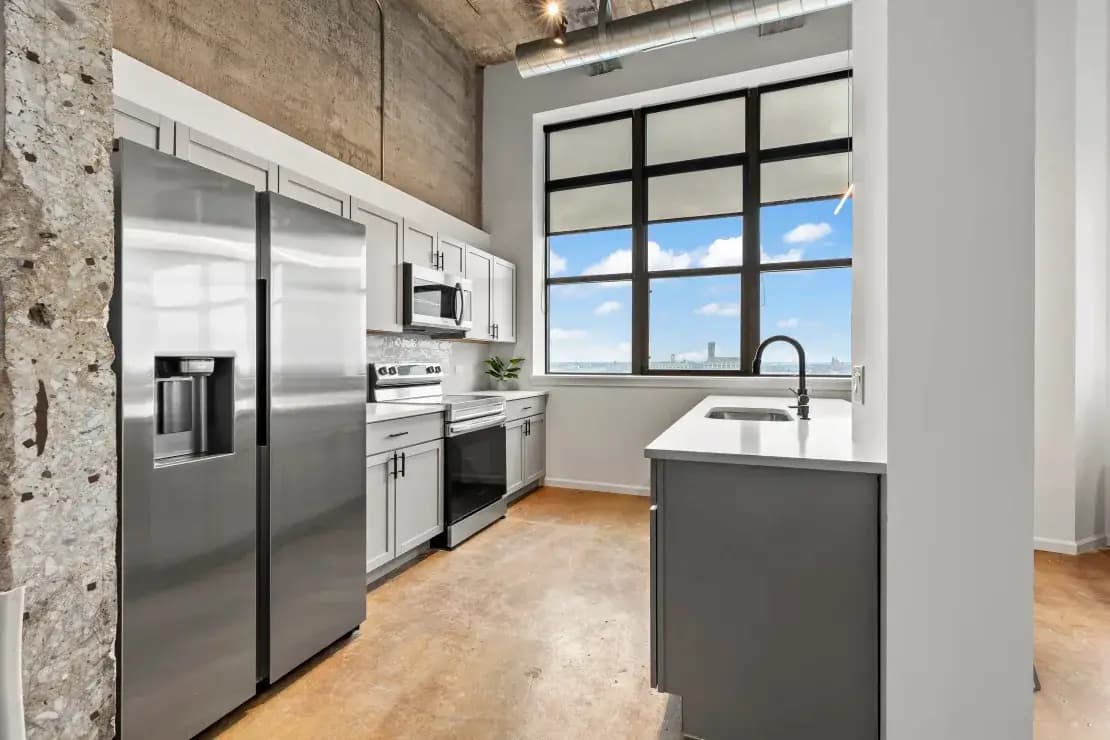 Teweles Seed Towers - Apartment - 3