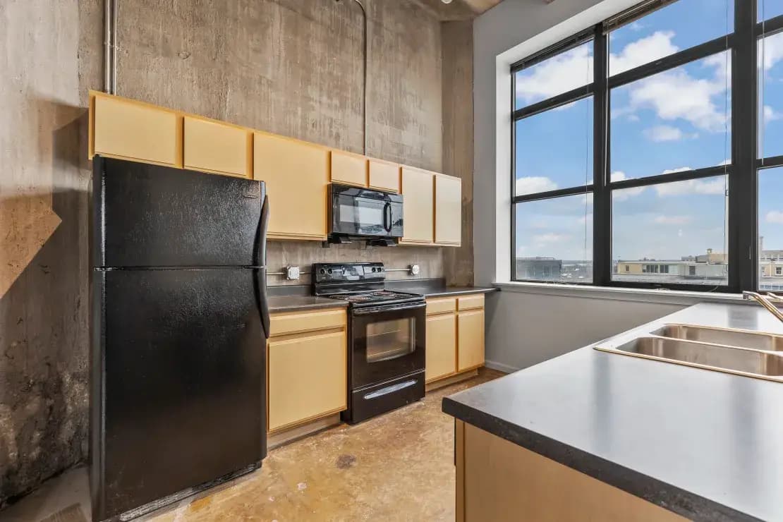 Teweles Seed Towers - Apartment - 5