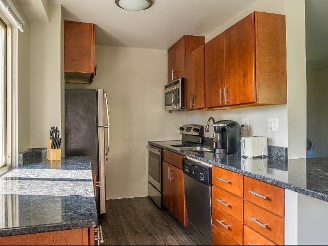 Coronet - Apartment - 18