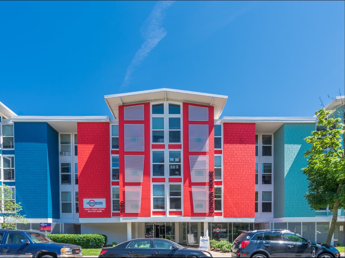 Milwaukee County apartments for rent - Property image - London House - 1