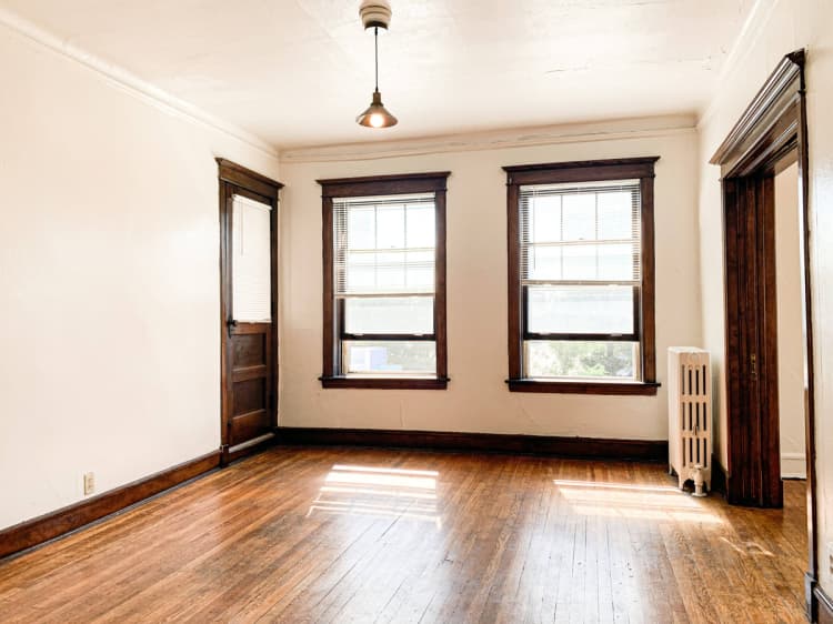 Milwaukee County apartments for rent - image - Living Area