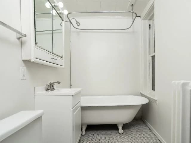 Milwaukee County apartments for rent - image - Summerfield 2BR