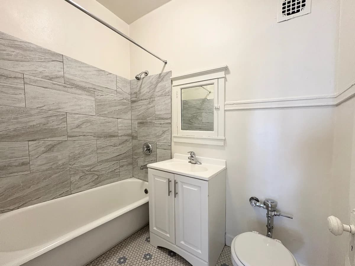 Ivanhoe - Apartment - 20