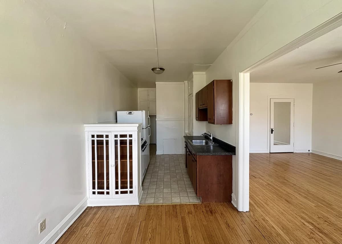 Ivanhoe - Apartment - 160