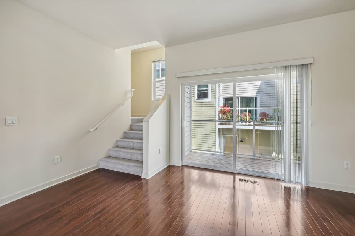 Row House 31 - Apartment - 20