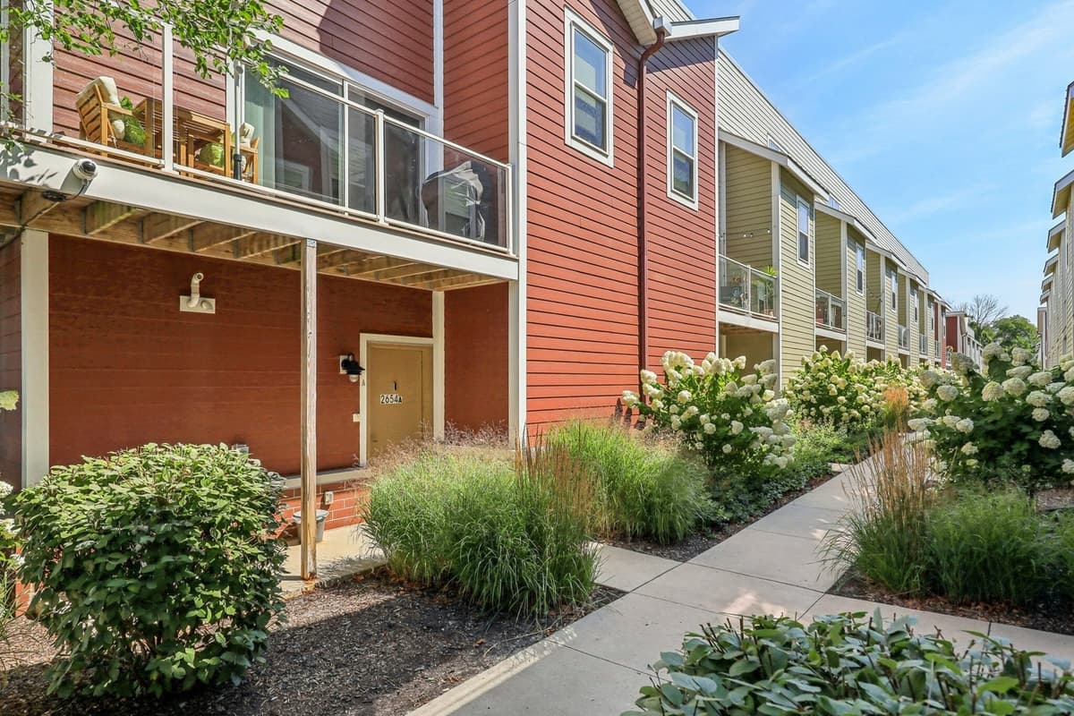 Milwaukee County apartments for rent - Property image - Row House 31 - 2