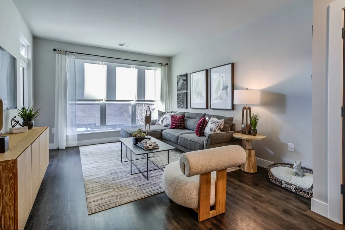 Rowe MKE - Apartment - 19