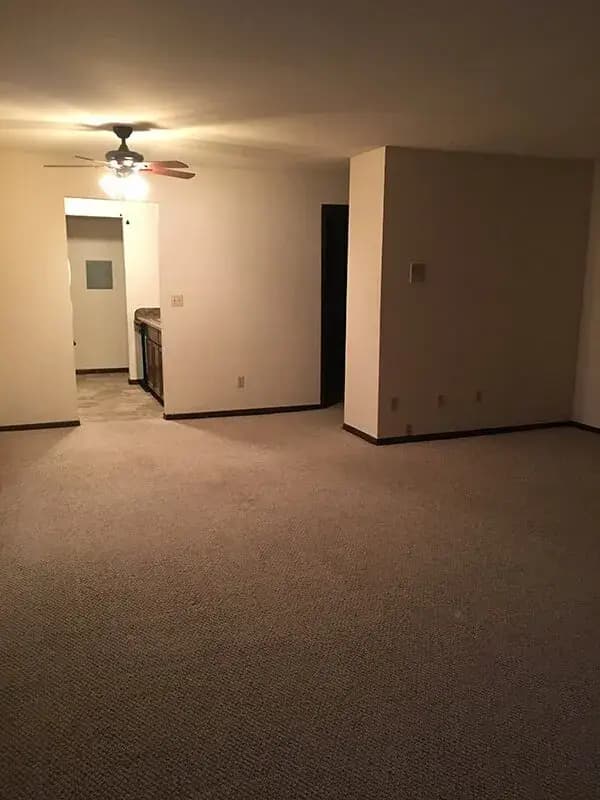 English Meadows Apartment Homes - Apartment - 34
