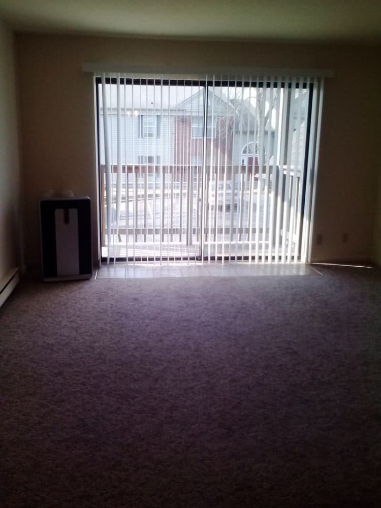 Milwaukee County apartments for rent - image - large (18).jpg