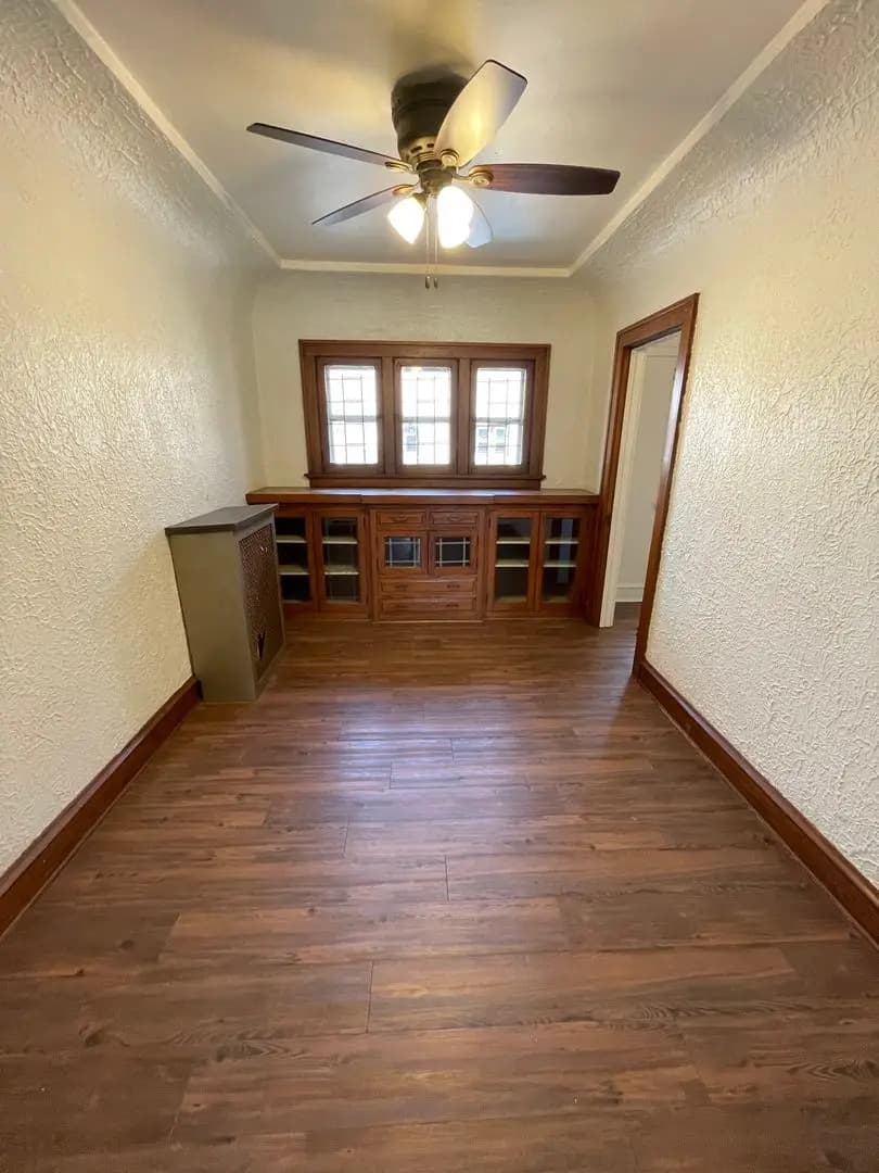 3072 N 49th St - Apartment - 2