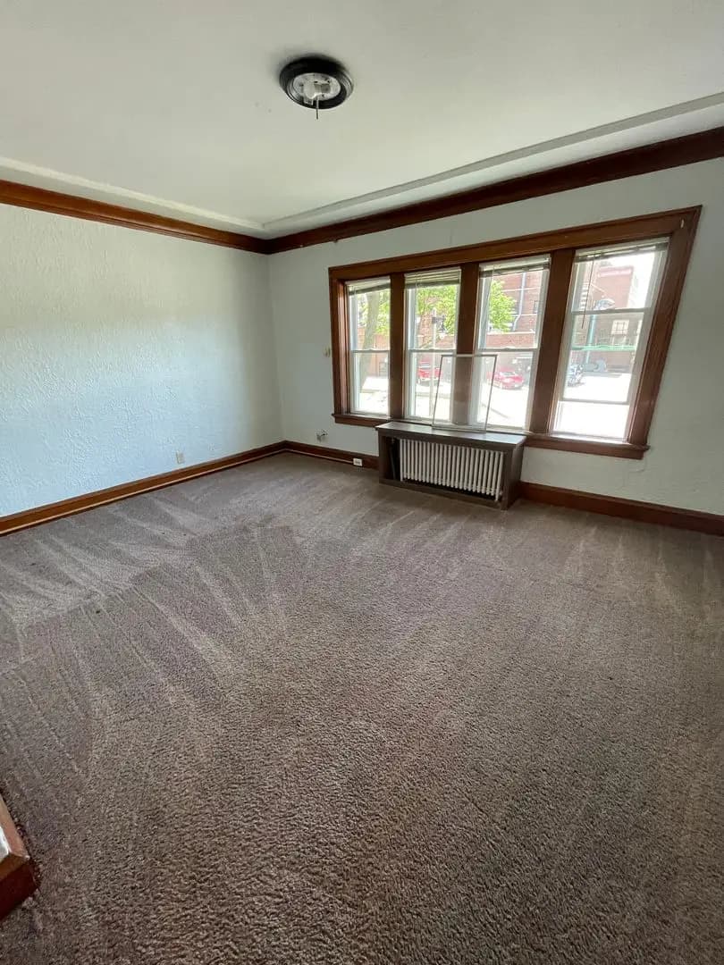3072 N 49th St - Apartment - 3