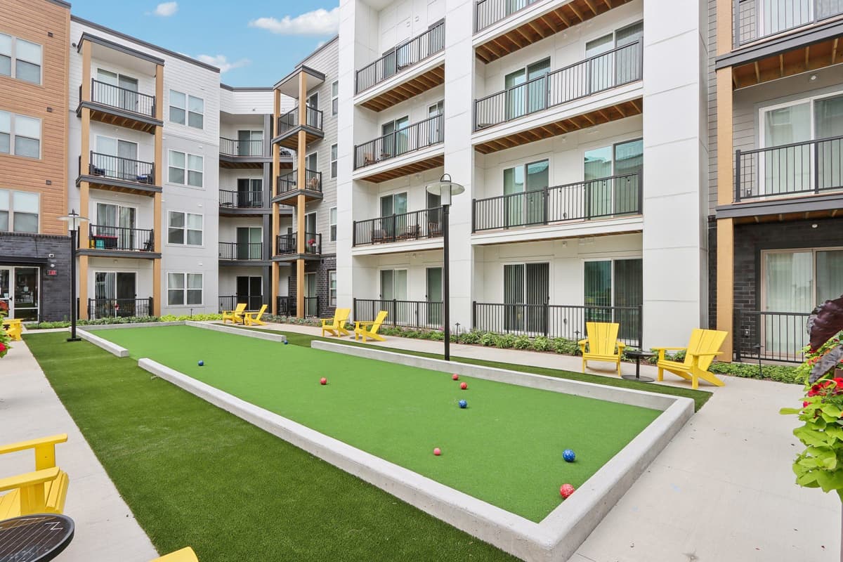 2929 on Mayfair - Apartment - 18