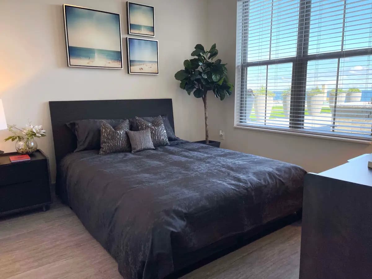 4200 On The Lake - Apartment - 72