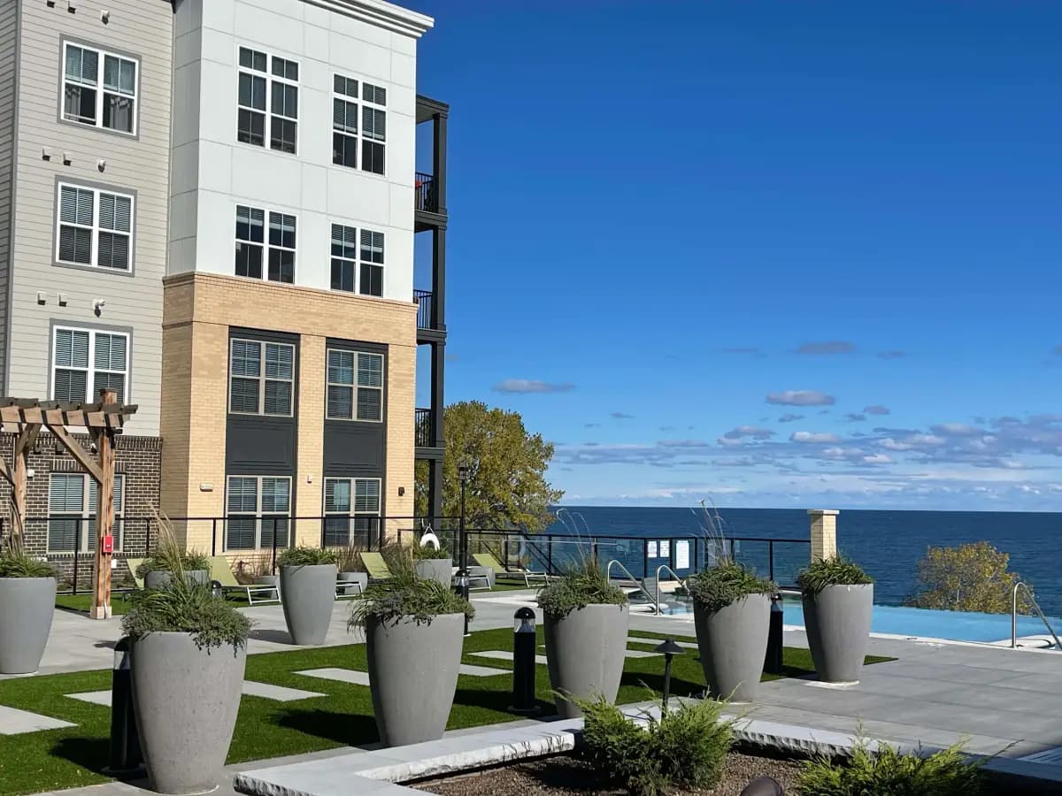 4200 On The Lake - Apartment - 5