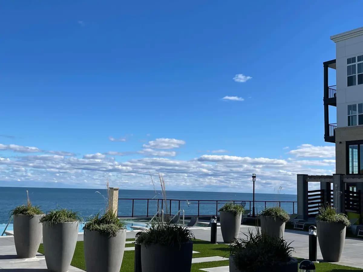 4200 On The Lake - Apartment - 8