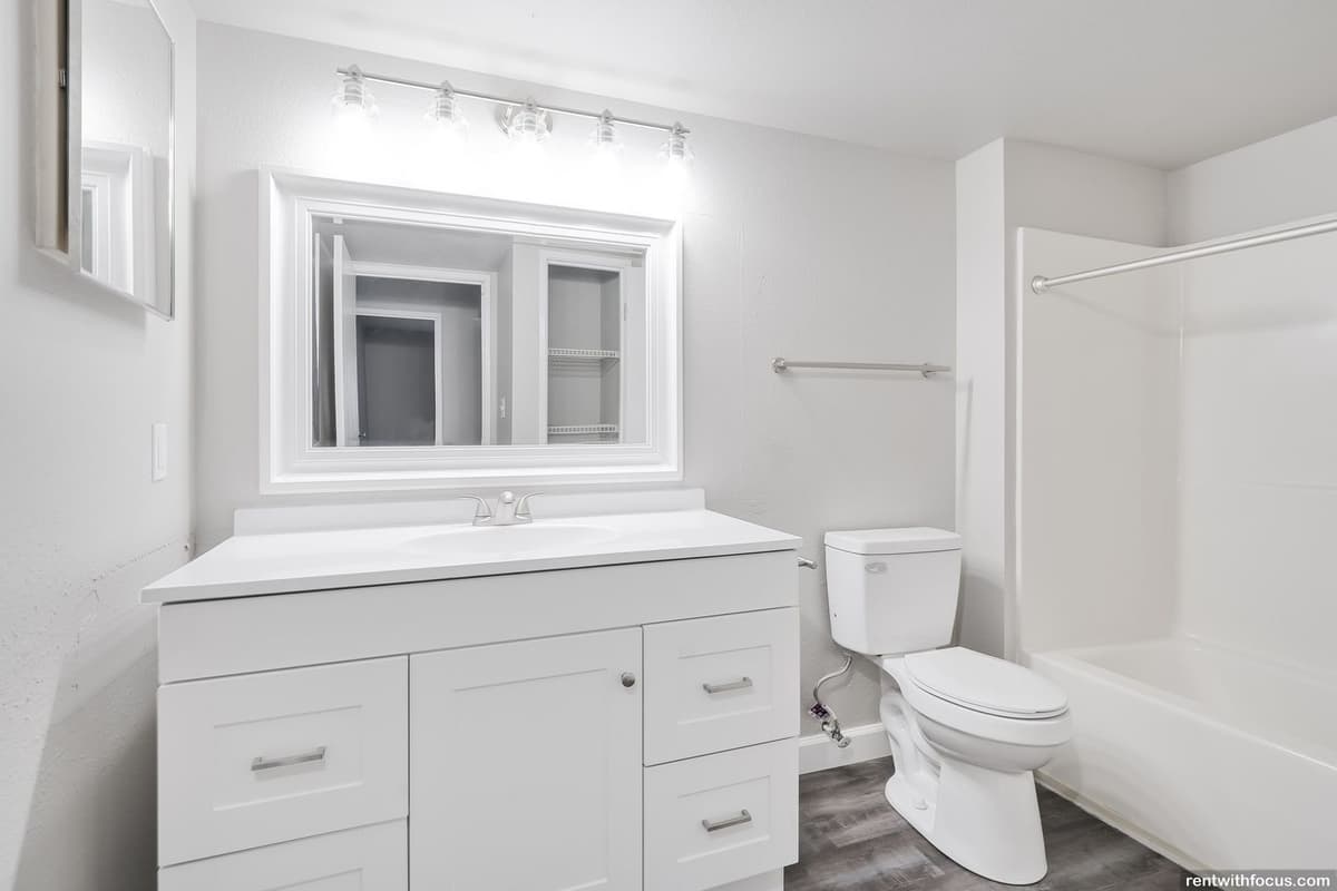 The Reserve on Southtowne III - Apartment - 39