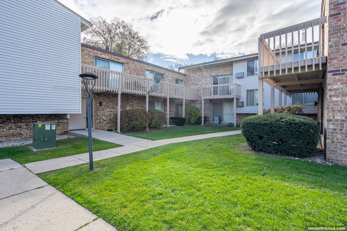 Apple Ridge Apartments - Apartment - 12