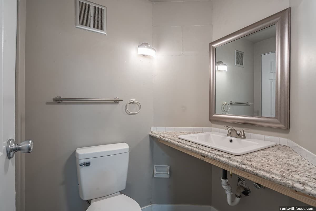 Apple Ridge Apartments - Apartment - 27
