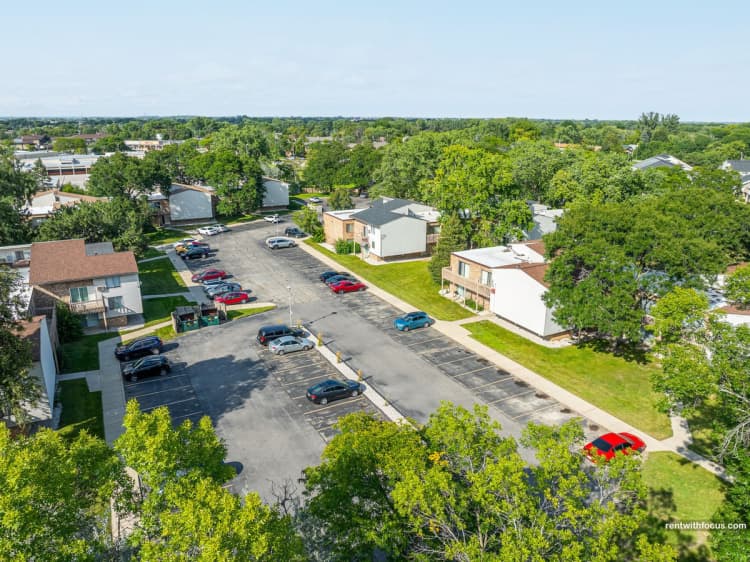 Milwaukee County apartments for rent - image - large (33).jpg