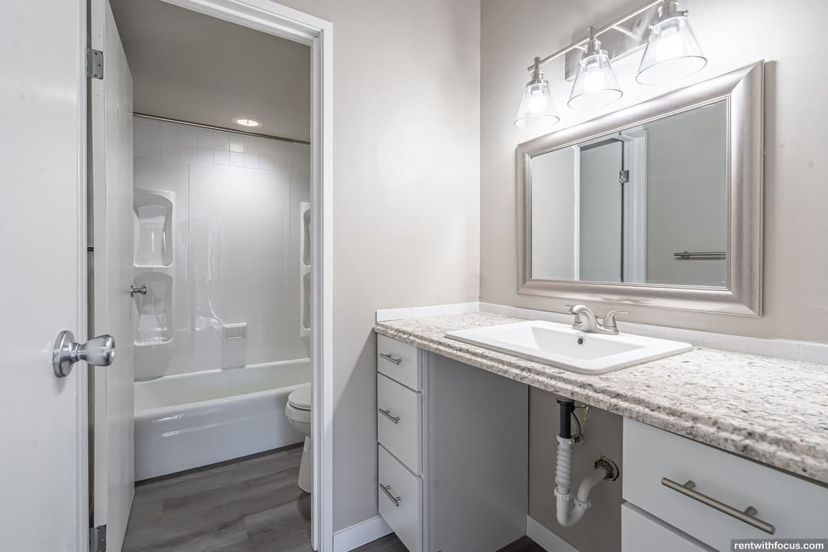 Apple Ridge Apartments - Apartment - 29