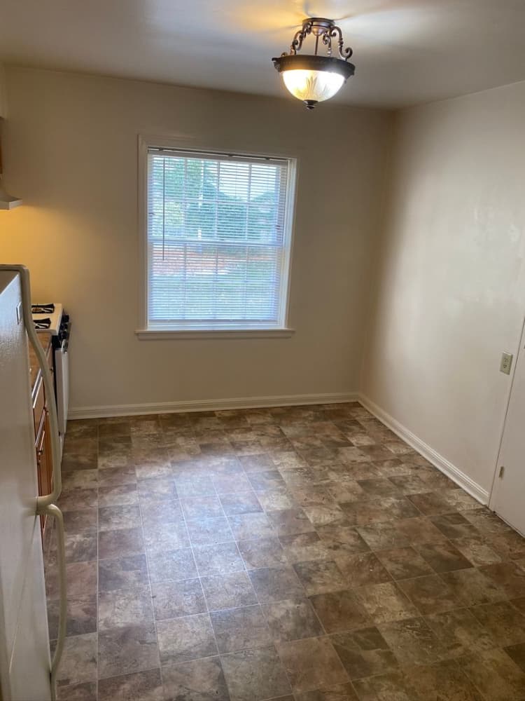 Milwaukee County apartments for rent - image - large (3).jpeg