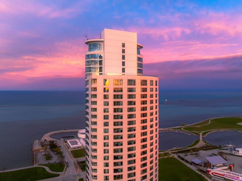 Milwaukee County apartments for rent - Property image - The Couture - 2