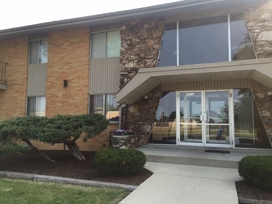 Milwaukee County apartments for rent - Property image - Appleton Gardens - 1