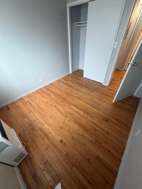 Milwaukee County apartments for rent - image - bedroom 1.jpg