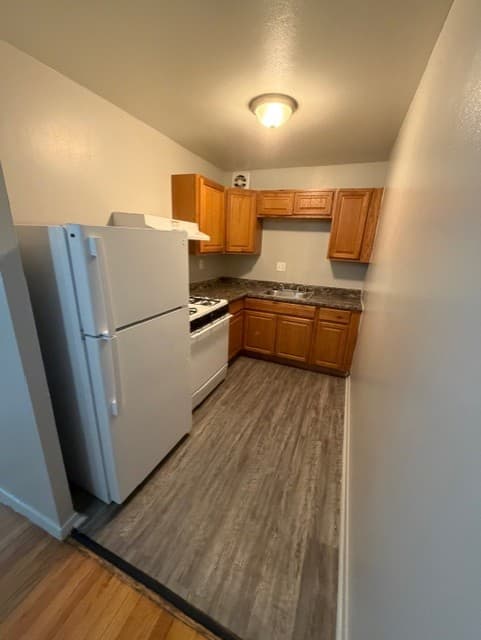 Milwaukee County apartments for rent - image - kitchen.jpg
