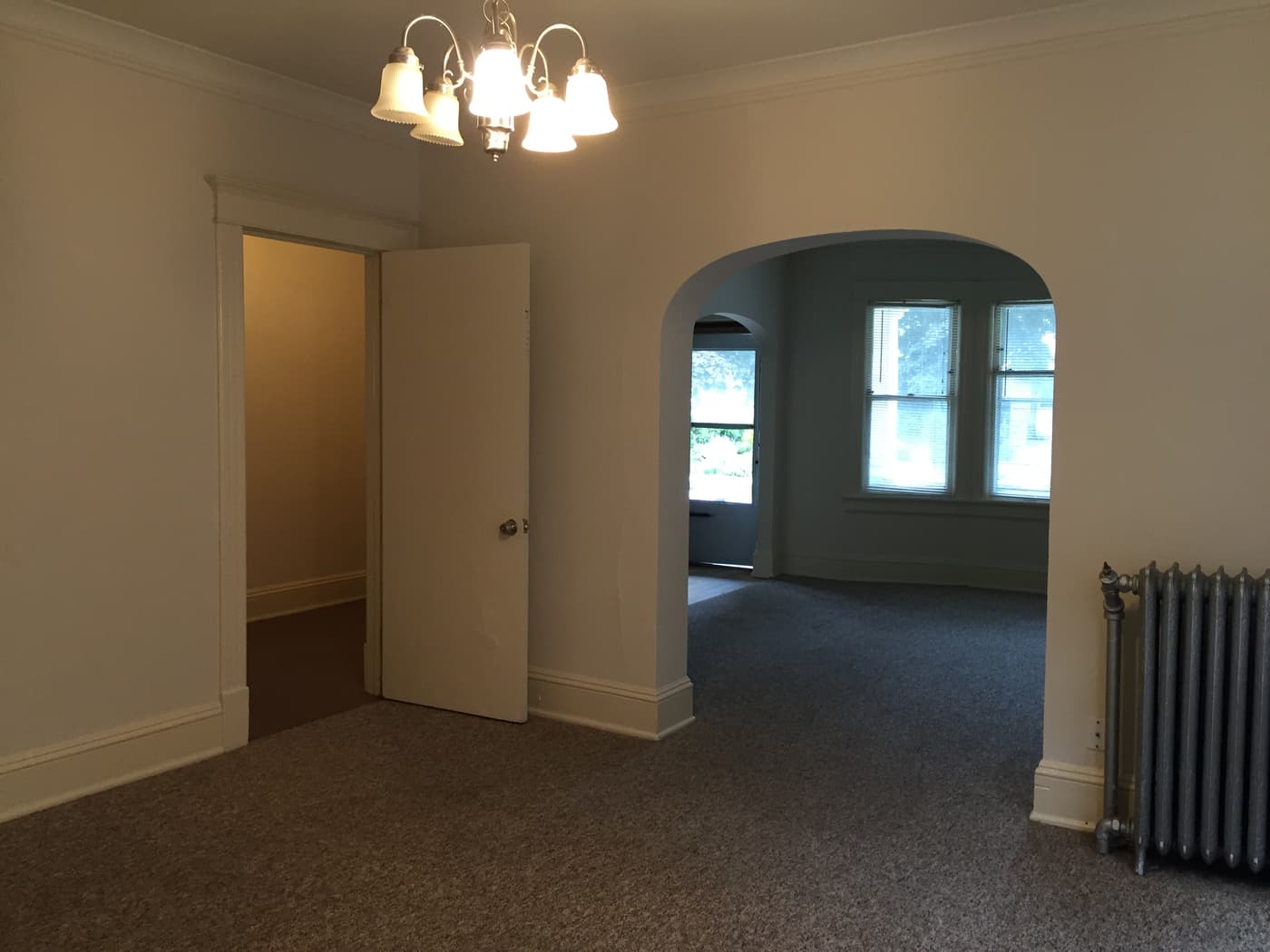 2911-19 N. Maryland Ave - Apartment - 12