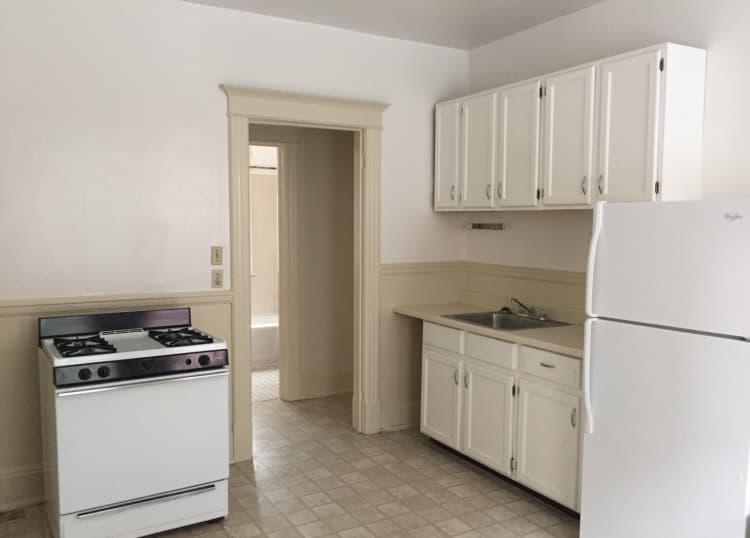 Milwaukee County apartments for rent - image - IMG_2298.jpg