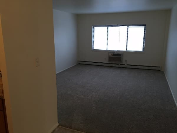  River Rise Apartments - Apartment - 4