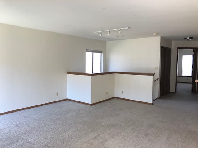 Milwaukee County apartments for rent - image - IMG_3291.jpg