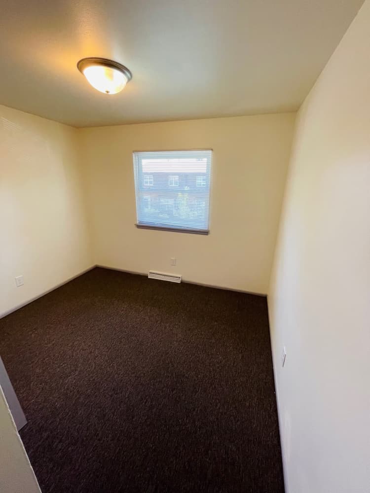 Milwaukee County apartments for rent - image - BR3.jpg