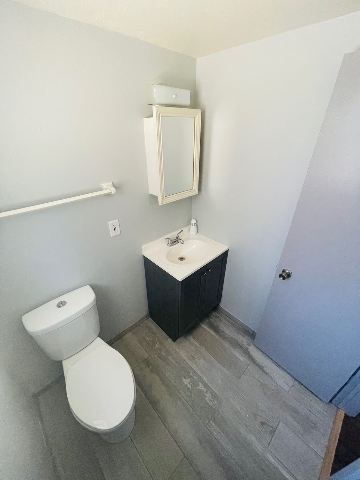  Juniper Court - Apartment - 8
