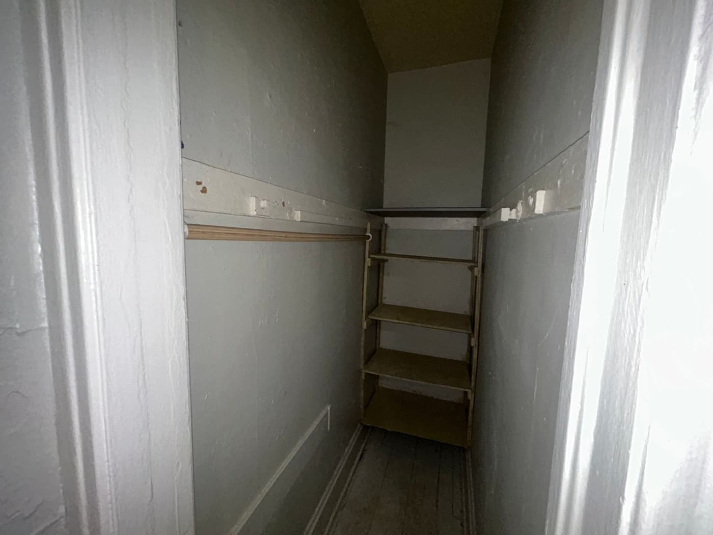937-939 W Maple - Apartment - 11