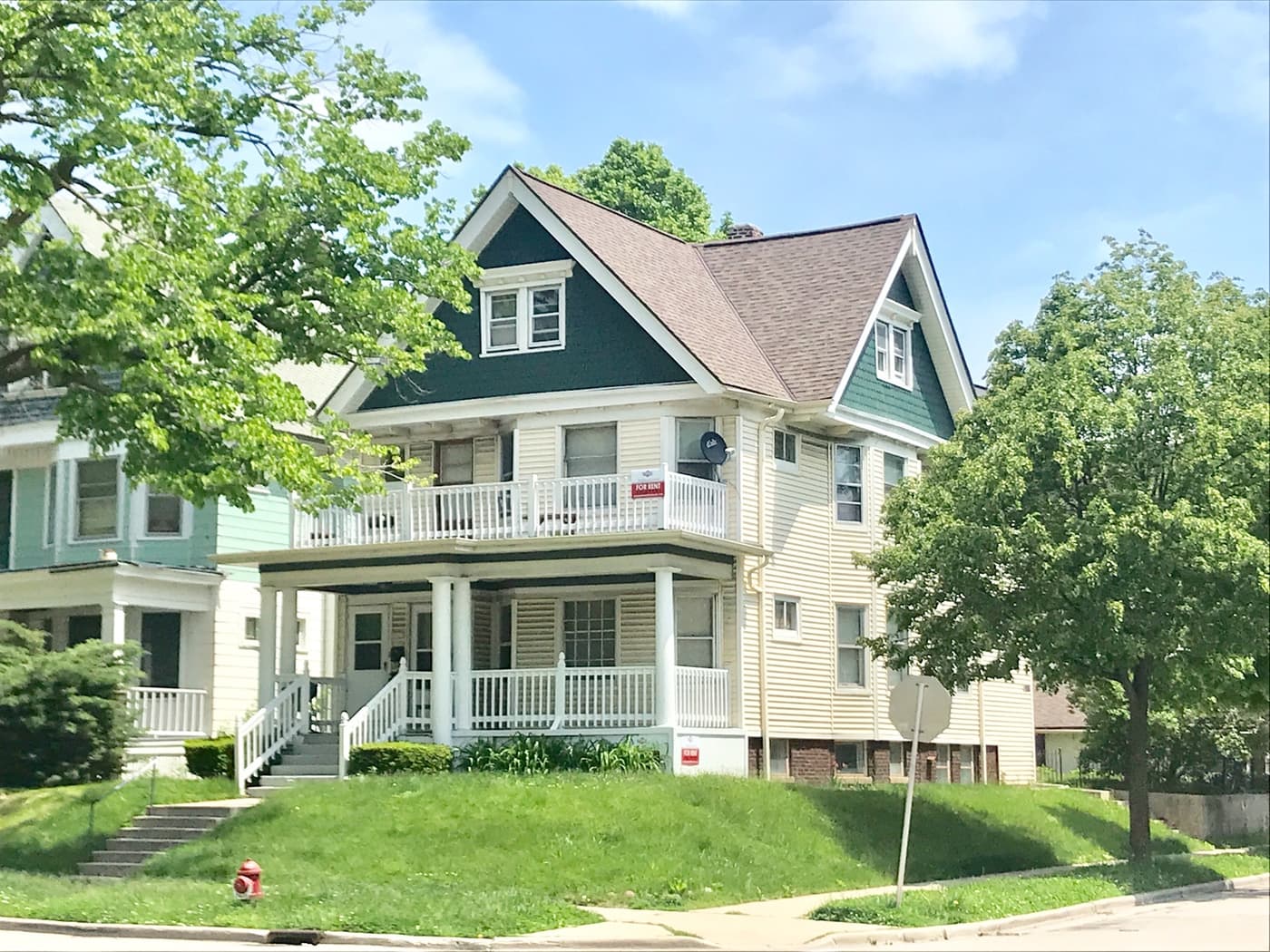 Milwaukee County apartments for rent - Property image - 2600 N Humboldt Blvd. - 1