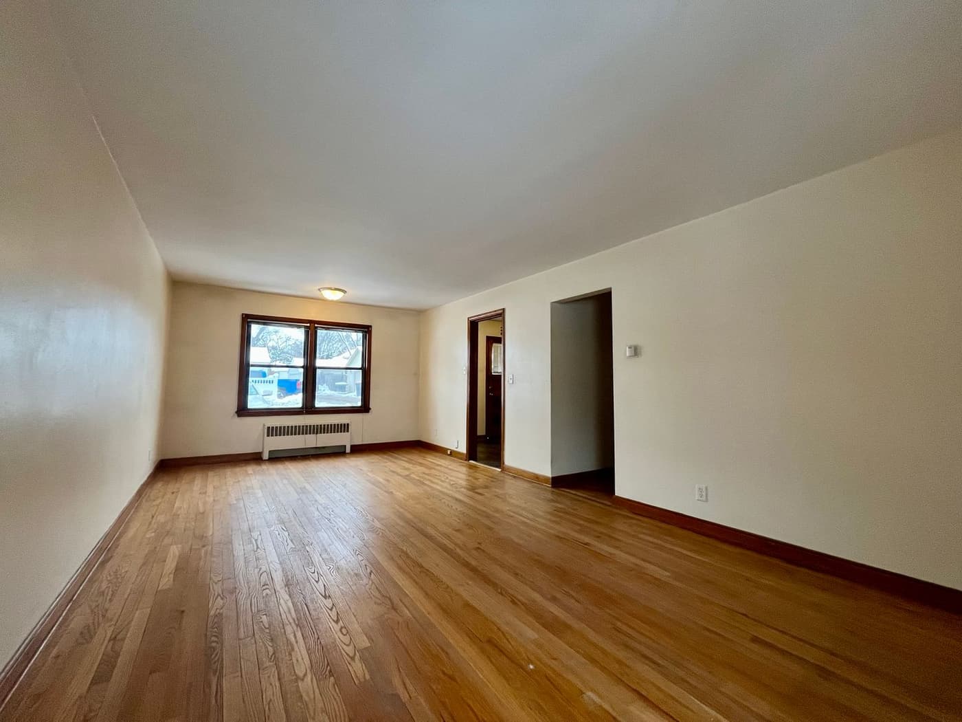 7254 W. Center St. - Apartment - 18