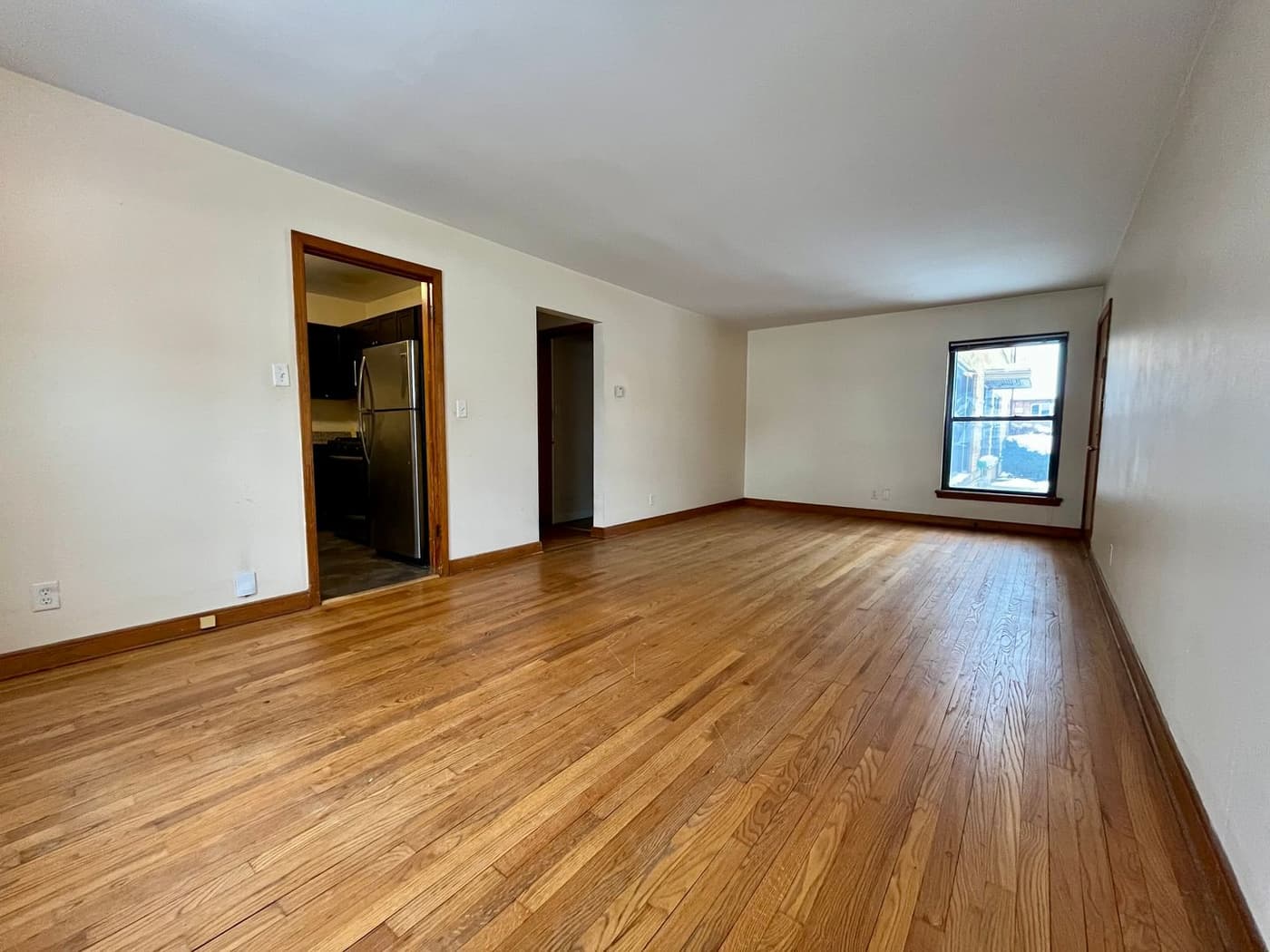 7254 W. Center St. - Apartment - 19