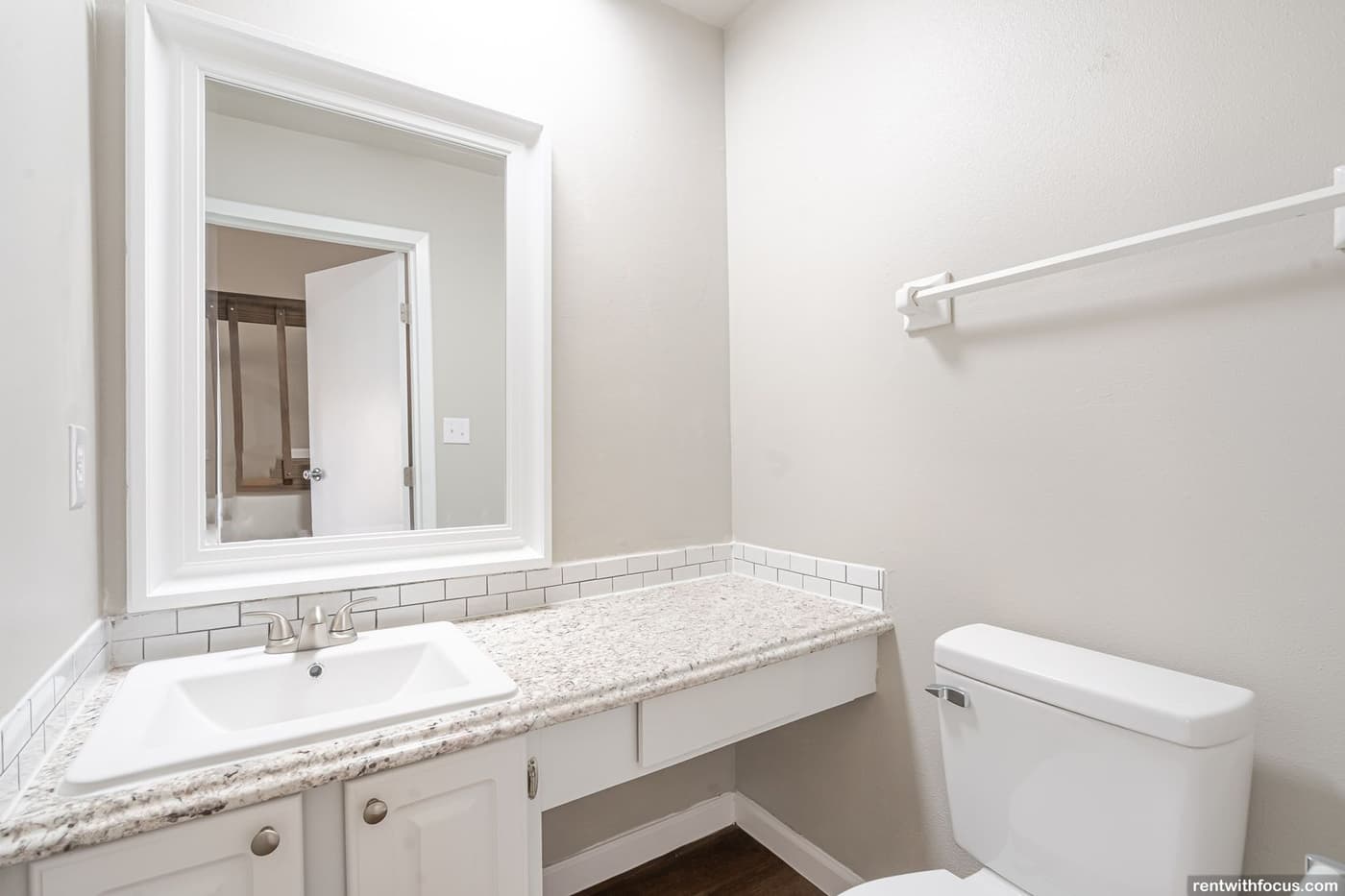 Apple Ridge Townhomes - 8832 - Apartment - 15