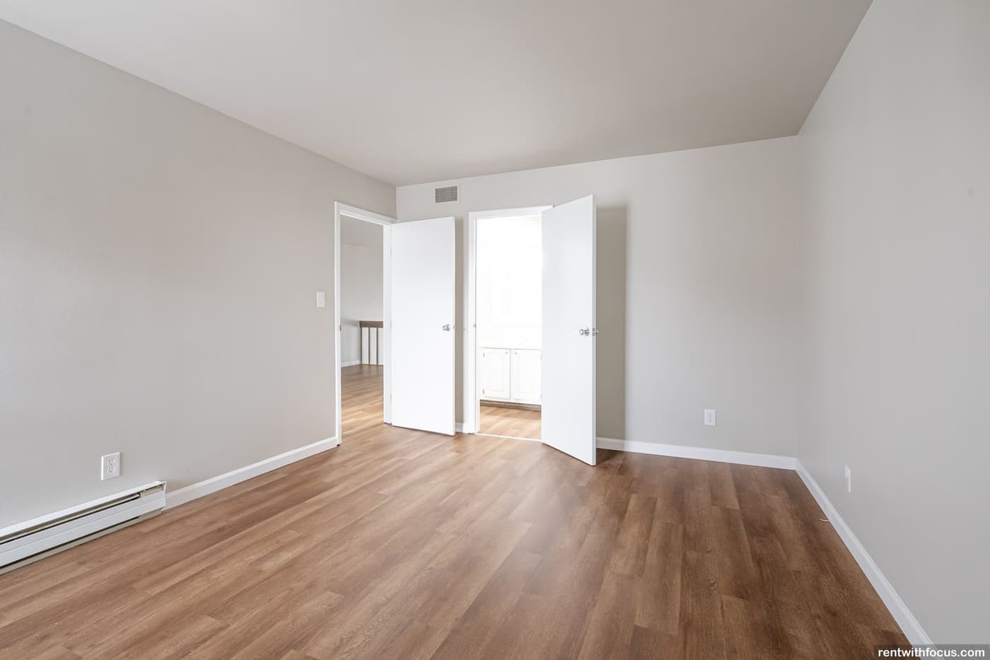 Apple Ridge Townhomes - 8832 - Apartment - 12